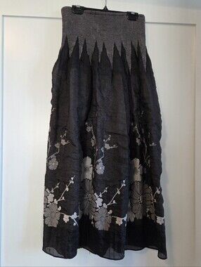 Lapis Black Floral Maxi Skirt